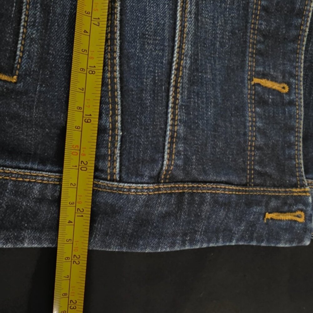 CAbi Jeans Blue Denim Jacket Womens S Style 721 Rodeo Trucker Classic Western - Picture 11 of 12